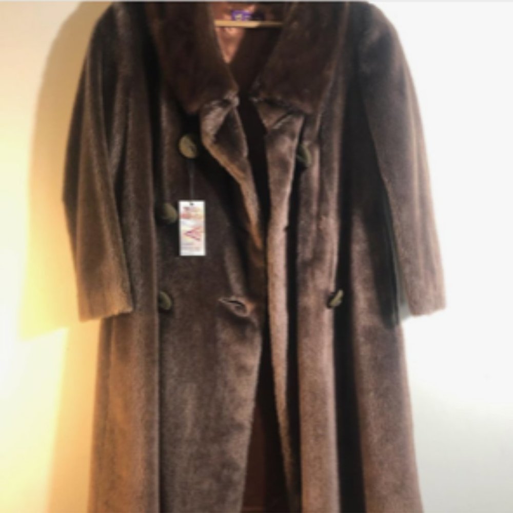 Vintage 1980's Peck & Peck Faux Fur Coat